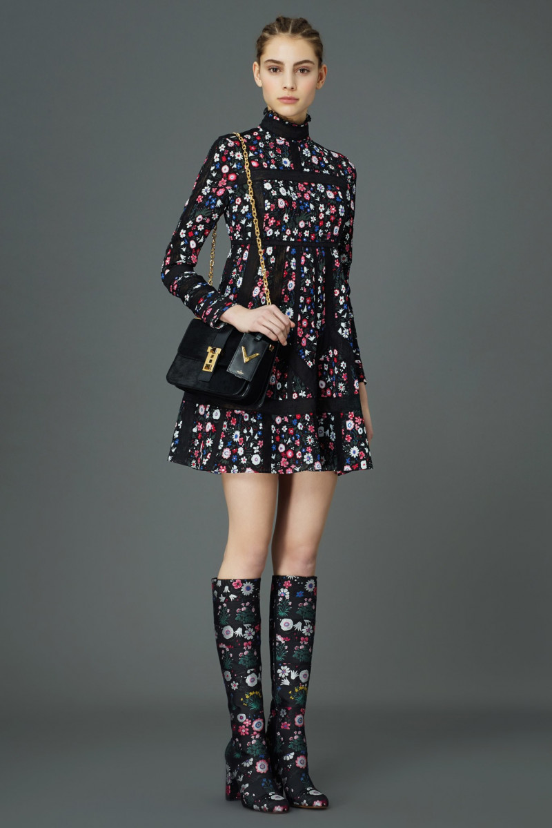 Valentino_003_1366.jpg