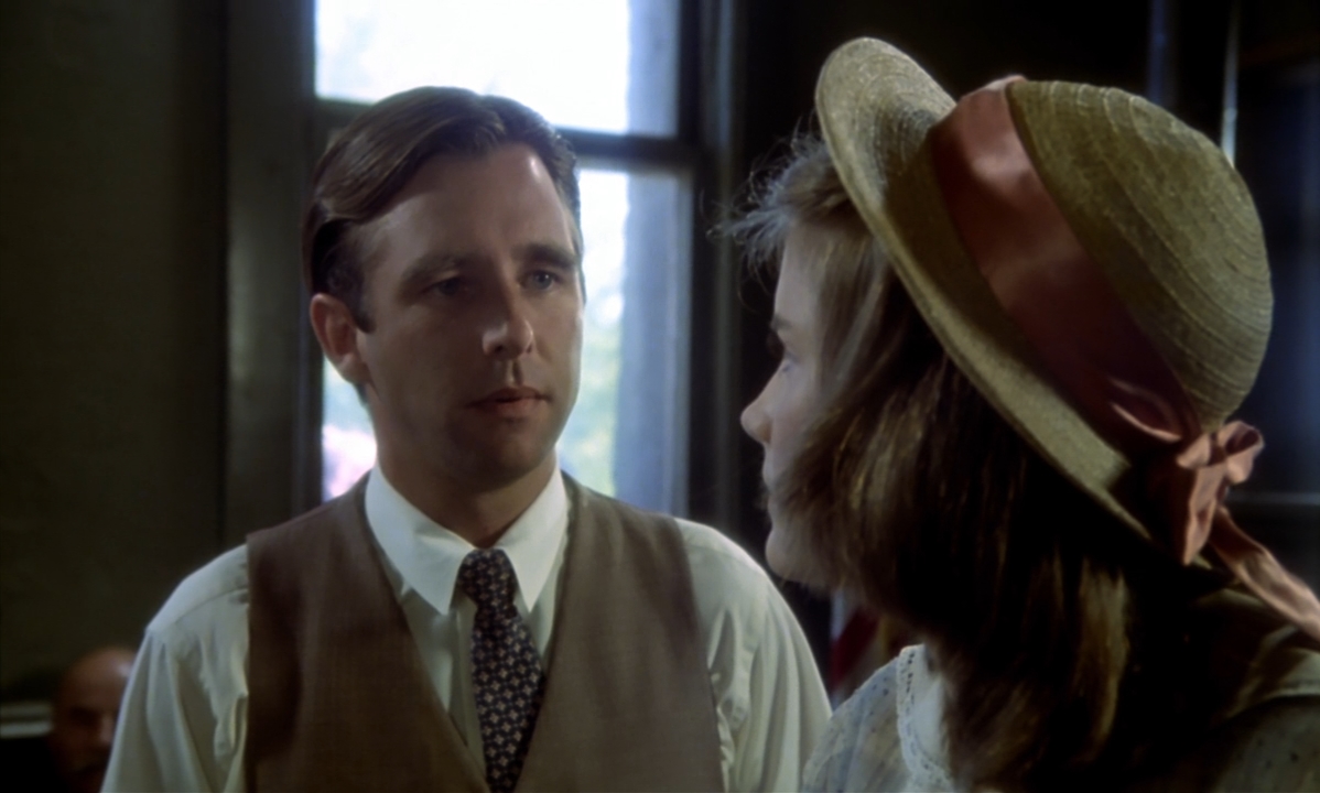 И спотыкается бегущий.1979.BDRip 720p msltel.mkv_snapshot_00.59.58.741.jpg