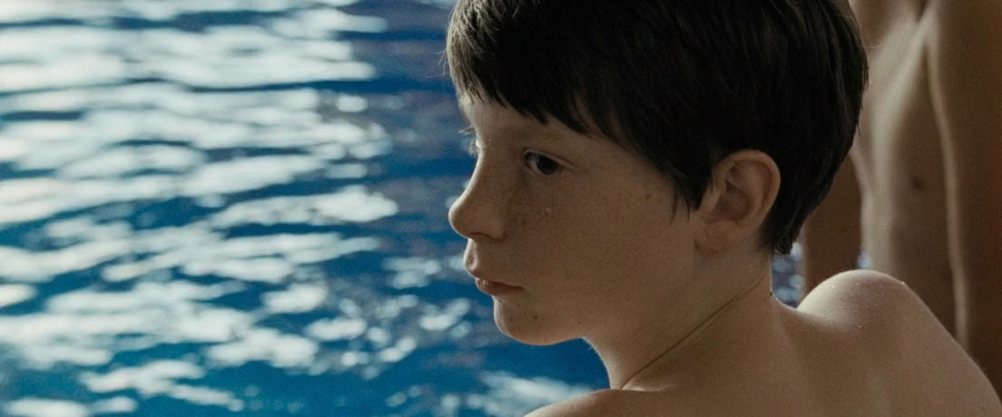 Чума (2025) WEB-DLRip-AVC_ivanes.mkv_20260206_233221.724.png