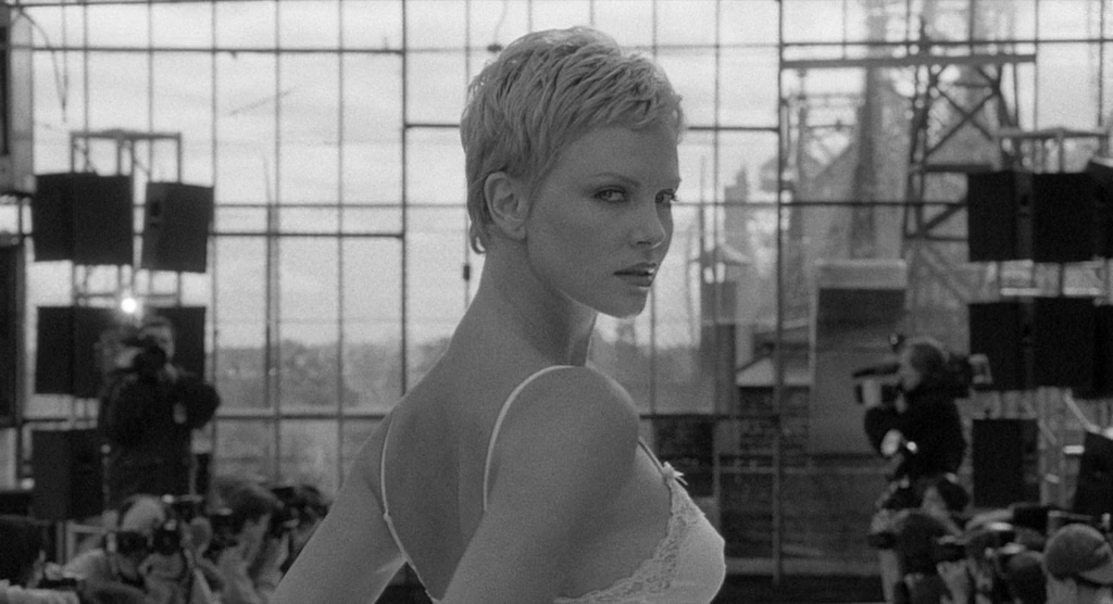 Знаменитость.1998.BDRip AVC msltel.mkv_snapshot_00.18.49.643.jpg