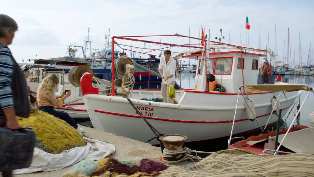 Судьбоносное опоздание (2026) WEB-DLRip-AVC_ivanes.mkv_20260212_121701.438.png