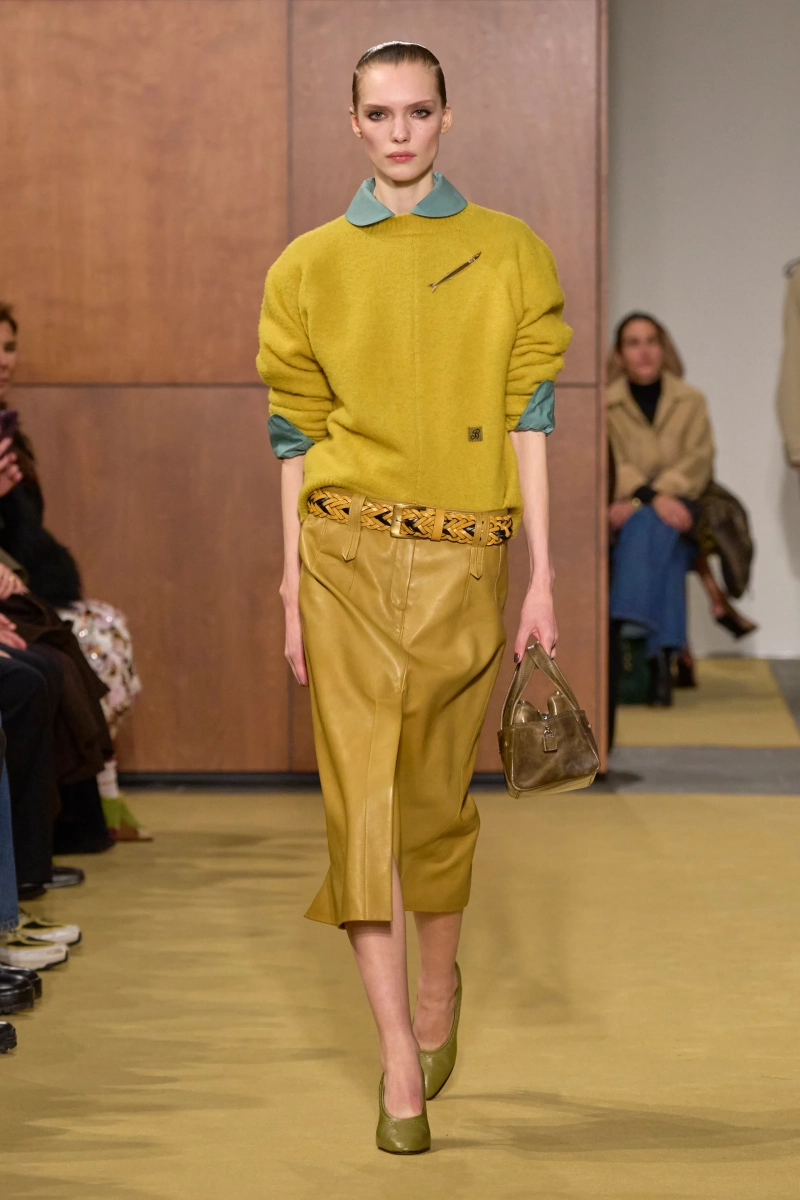 00003-tory-burch-fall-2026-ready-to-wear-credit-gorunway.webp
