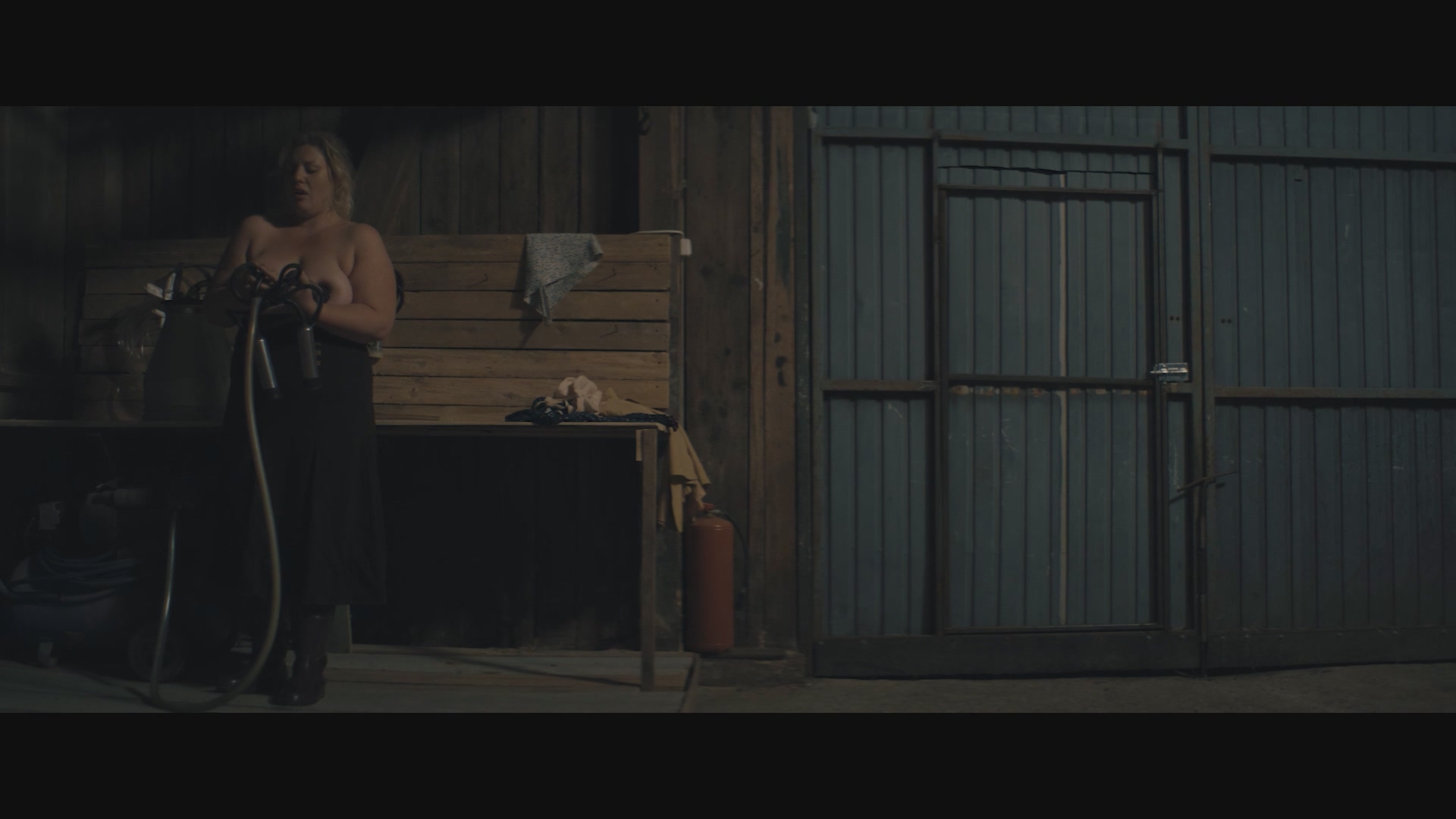 Елизавета Гончаренко Любовь зла или Нанотехнологии средней полосы (2003) HD 1080.mp4_20260215_082248.315.jpg