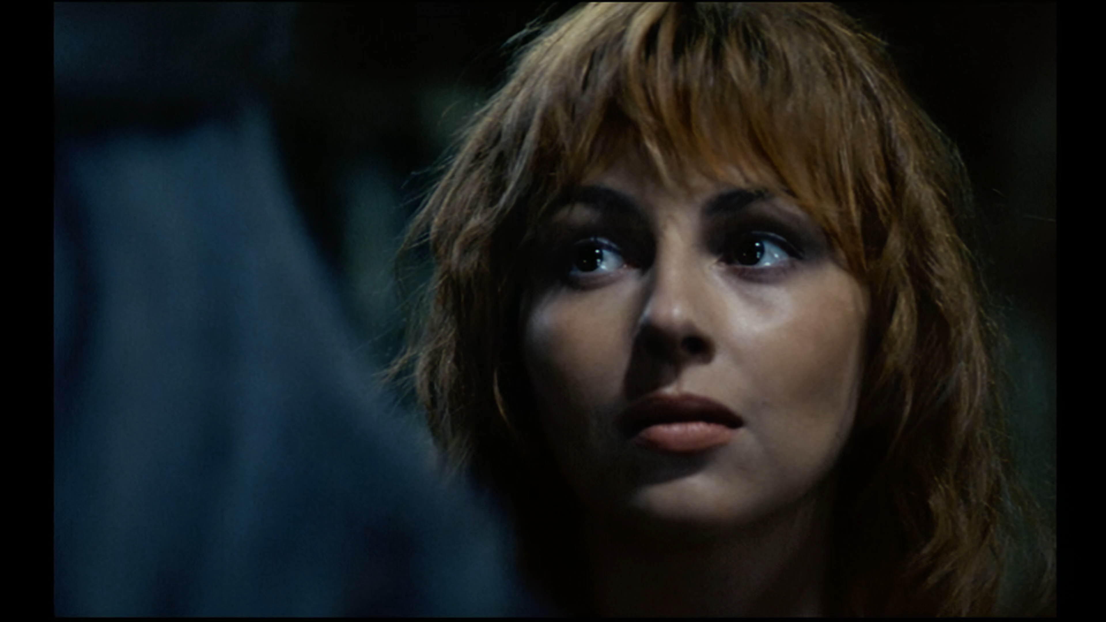 Трудно быть богом.1989.4K.mkv_snapshot_01.21.28.280.png