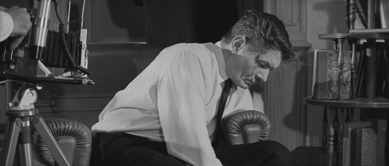 Сладкая жизнь.1960.BDRip 720p msltel.mkv_snapshot_02.25.41.632.jpg