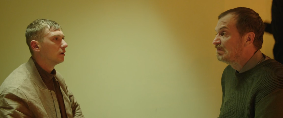 Minsk [2022(2021)]_WEB-DLRip-AVC_.mkv_snapshot_00.51.06.200.png