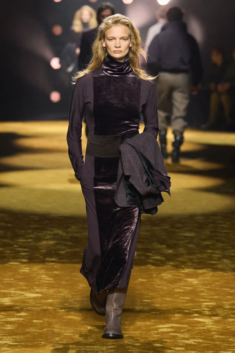 Boss-Fall-Winter-2026-2027-Runway-Magazine-63.jpg