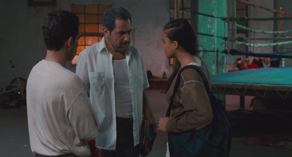 Женский бой.2000.BDRip AVC msltel.mkv_snapshot_00.18.23.662.jpg