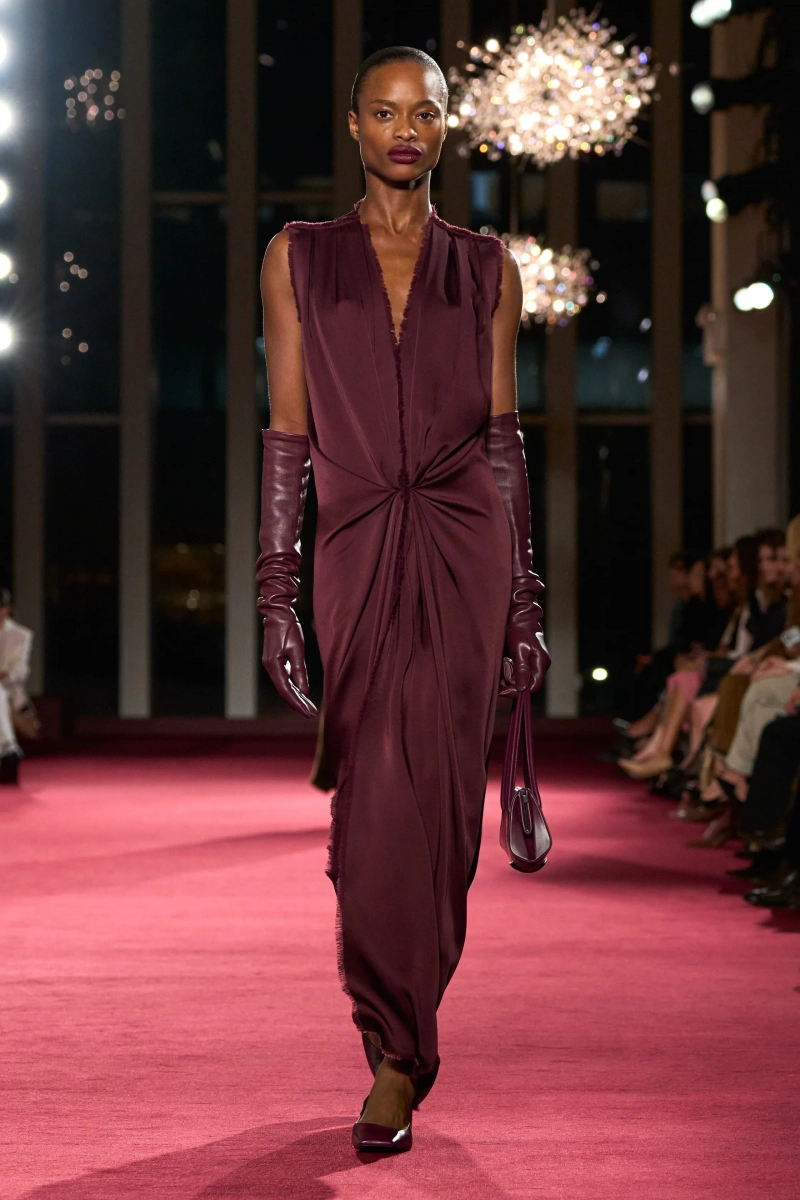00029-michael-kors-collection-fall-2026-ready-to-wear-credit-gorunway.webp