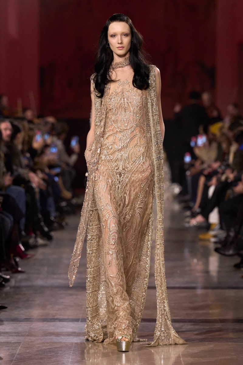 00012-elie-saab-spring-2026-couture-credit-gorunway.webp
