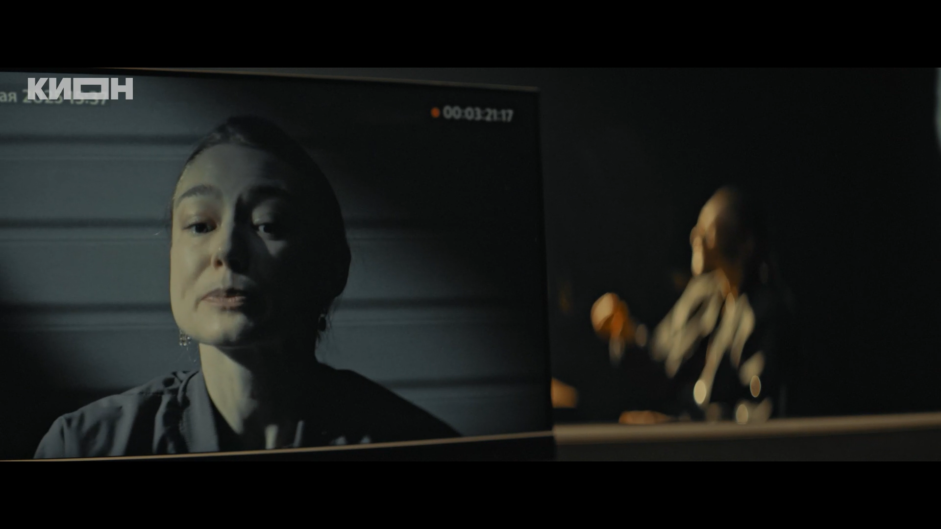Otpechatki.S01.E01.2025.WEB-DL.1080p.ExKinoRay_001_4995.png