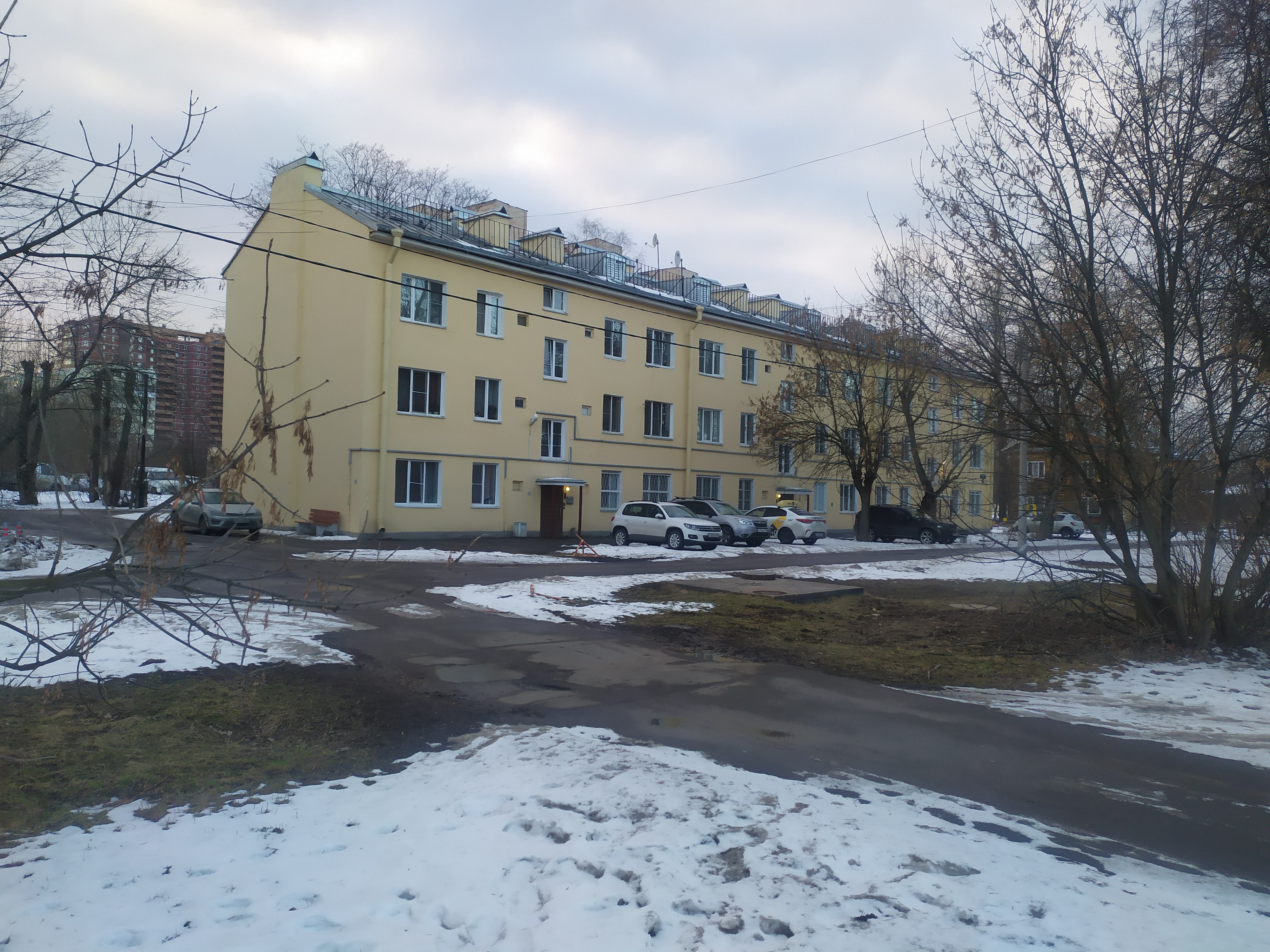 Фарфоровский пост, 68<br>Все фото дома: https://disk.yandex.ru/d/ojZGISo-RAS4Nw
