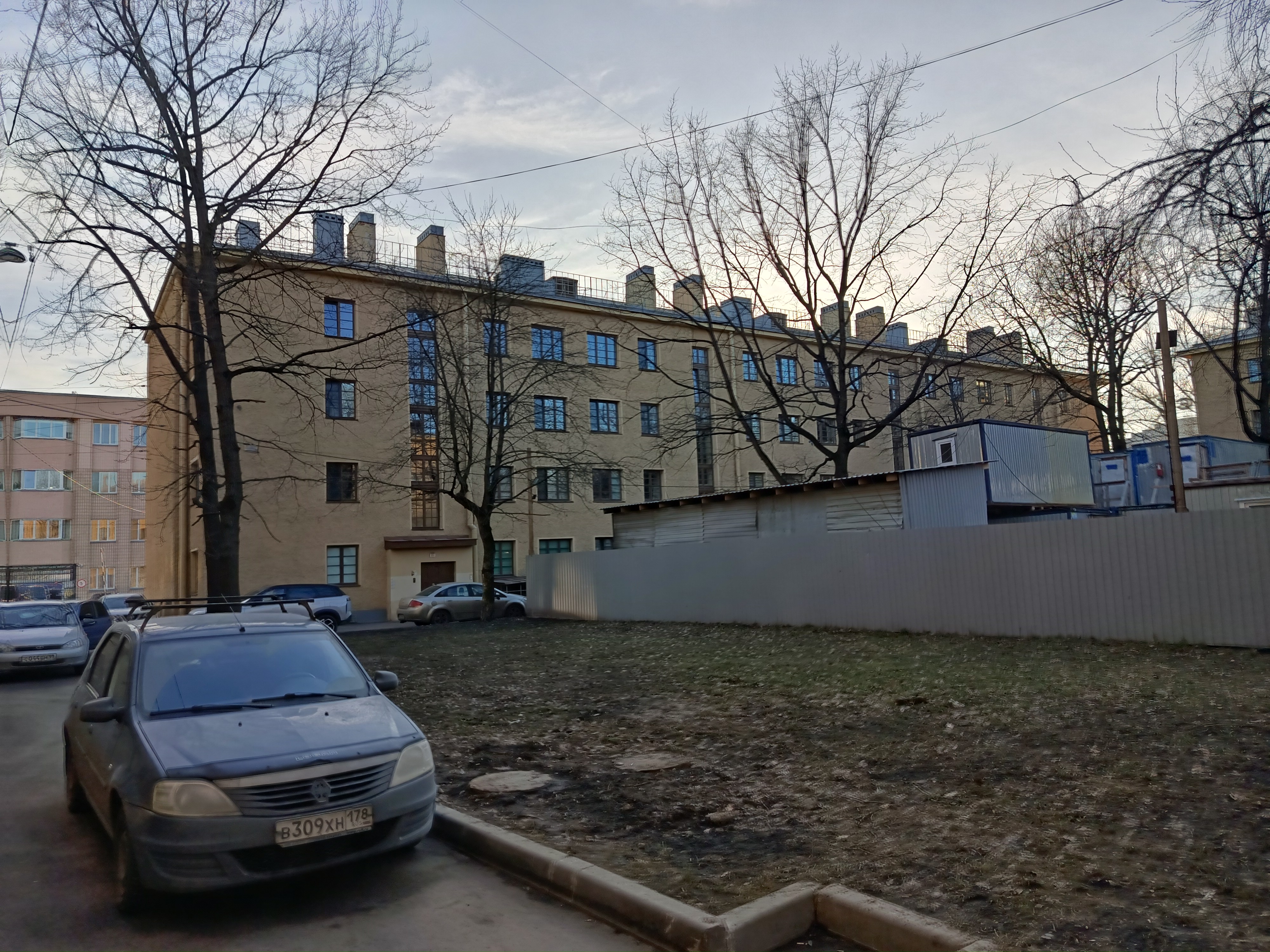 Кондратьевский 40к2_4.JPG
