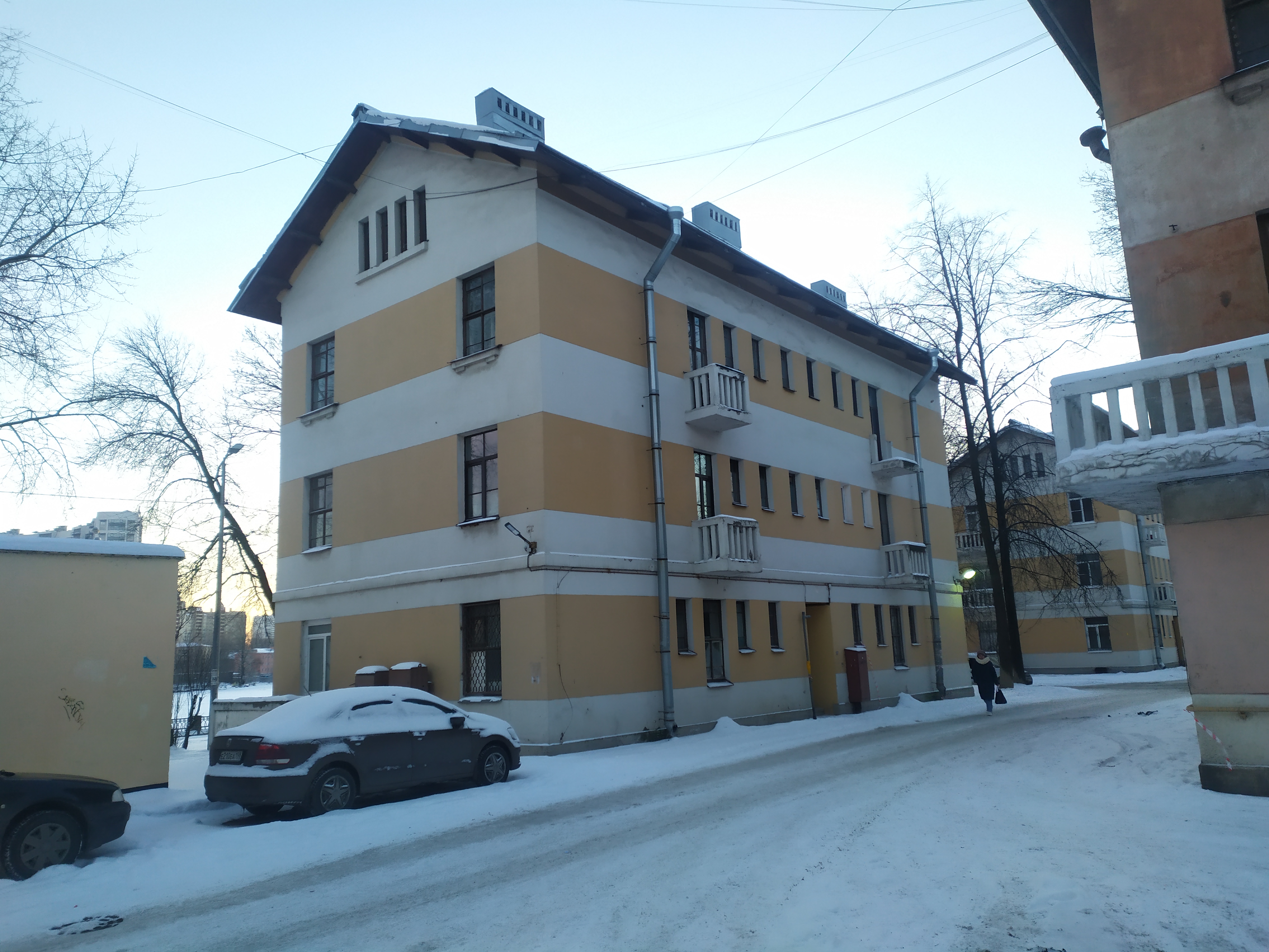 Октябрьская наб., 94к1