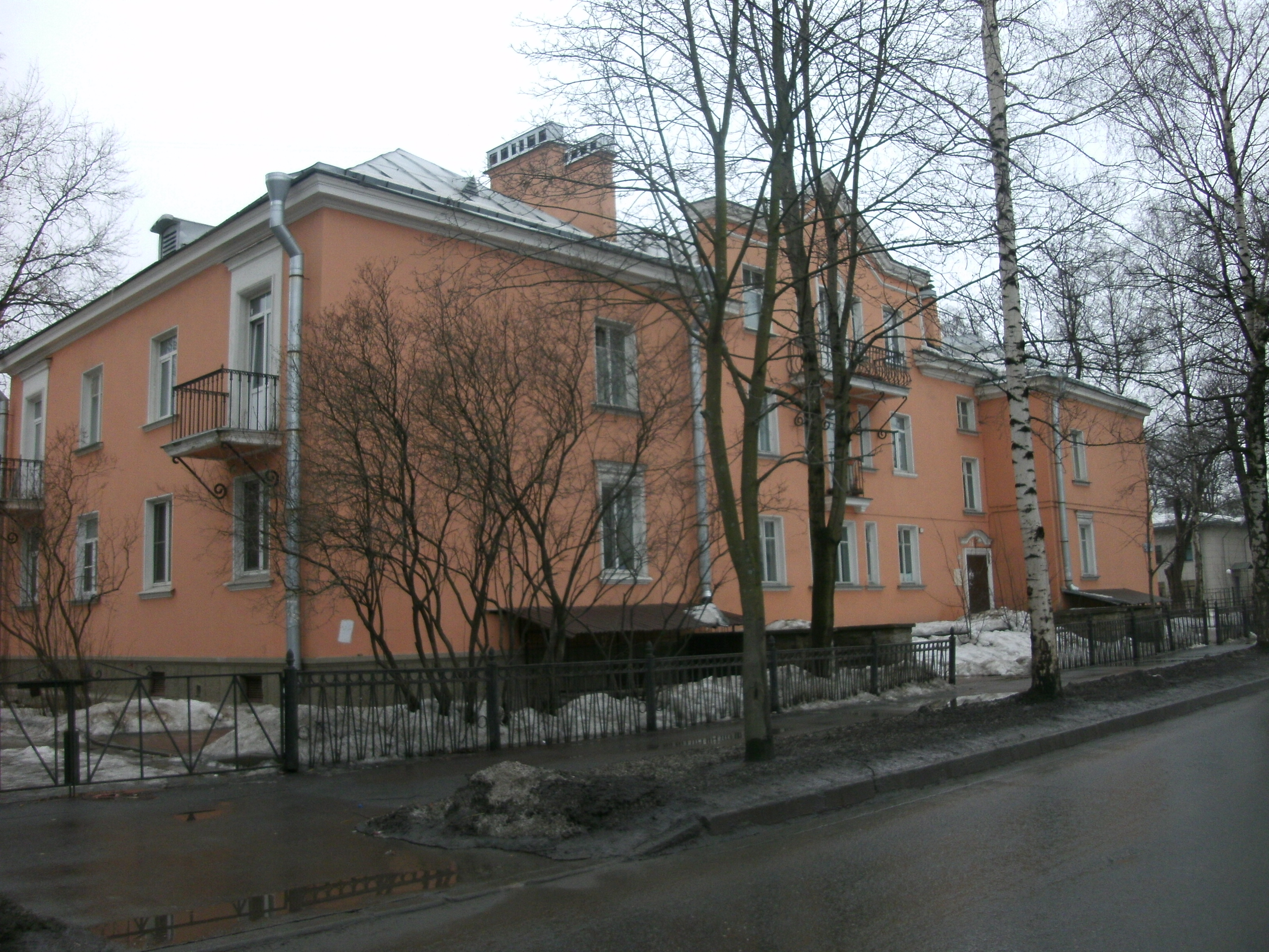 Школьная 28.JPG