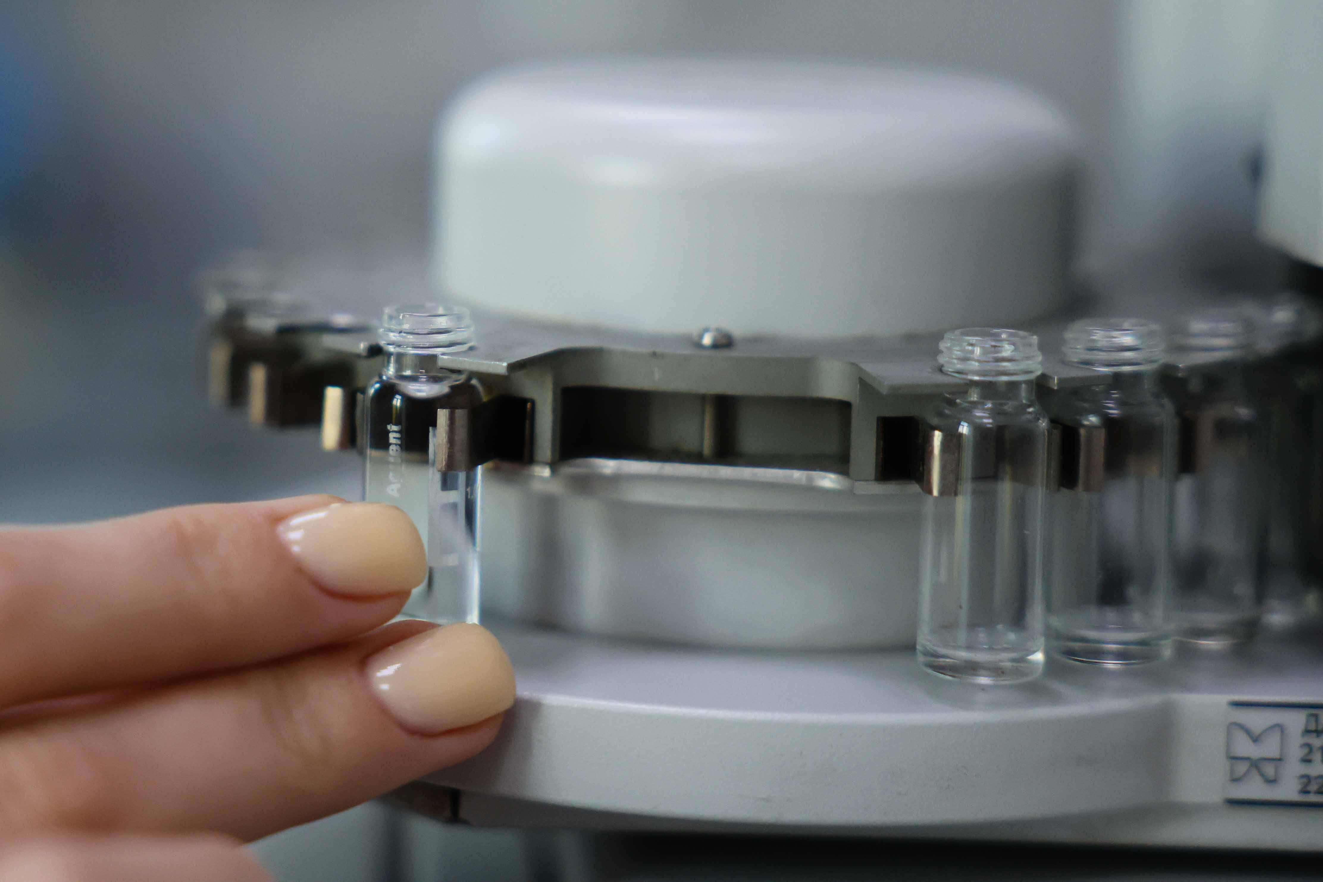 Новый вирус из Китая угрожает зрению: пермяков предупредили об опасности морепродуктов