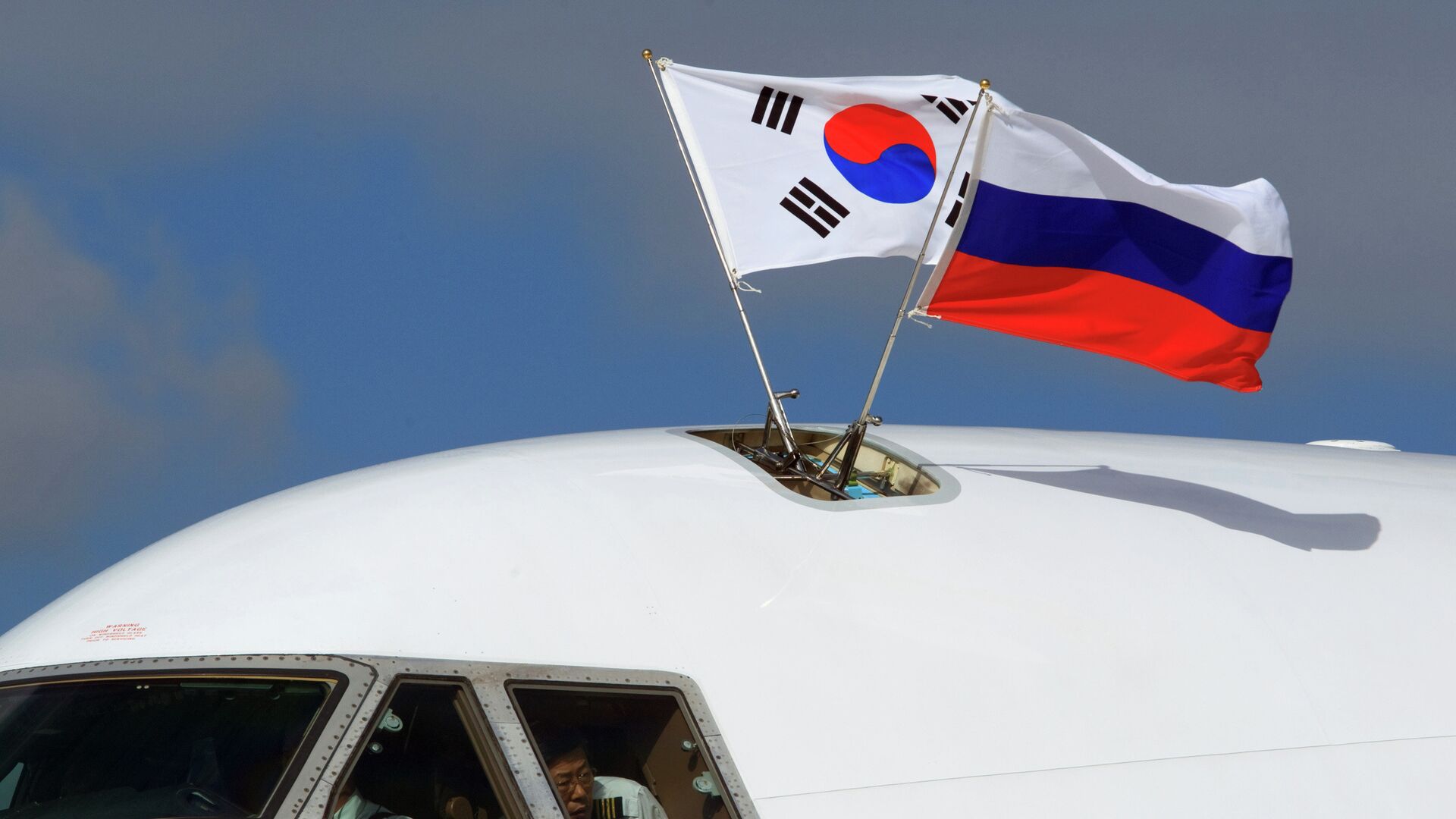 Южная Корея сократила импорт российского СПГ