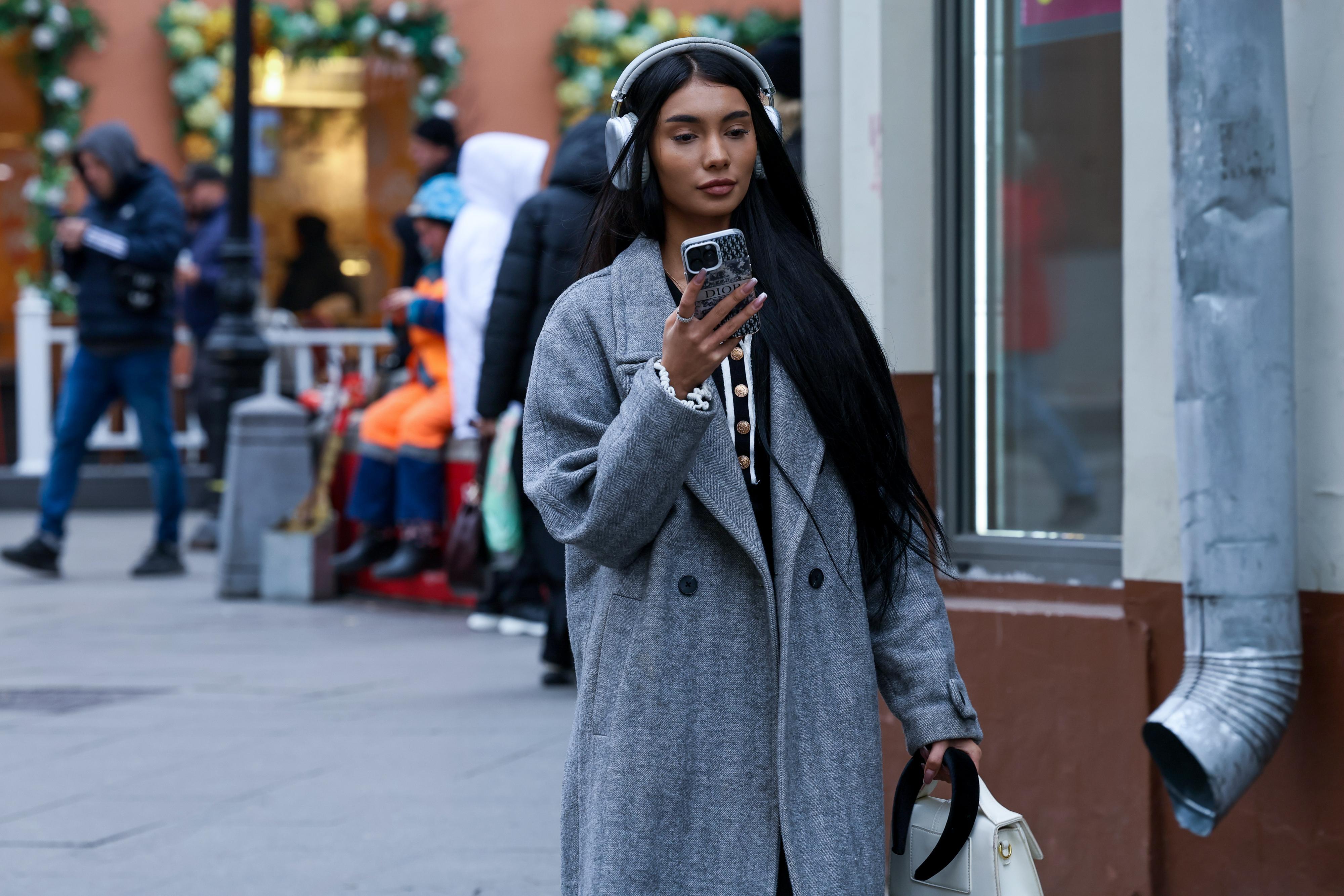 Штрафы за мойку авто, контроль переводов и угроза вируса: итоги 17 апреля