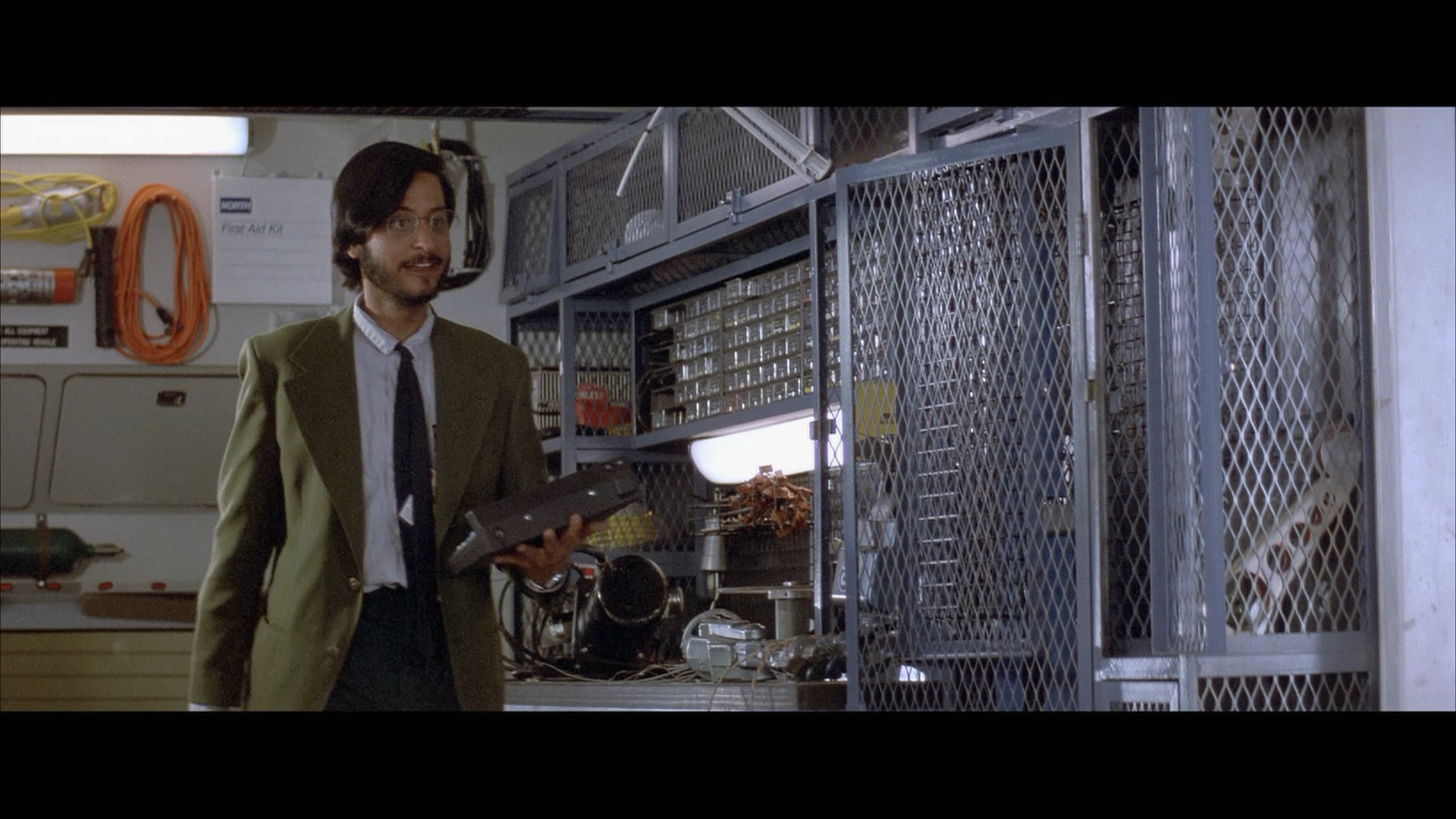 Short.Circuit.1986.Second.Sight.BDRemux.1080p.mkv_20260418_142034.201.png