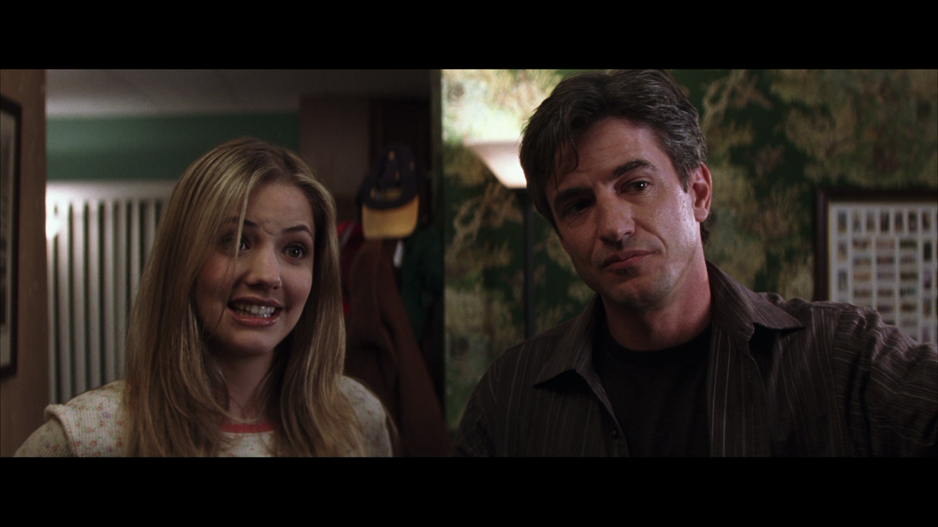 Must.Love.Dogs.2005.Warner.Bros.BDRemux.1080p.mkv_20260418_090953.936.png