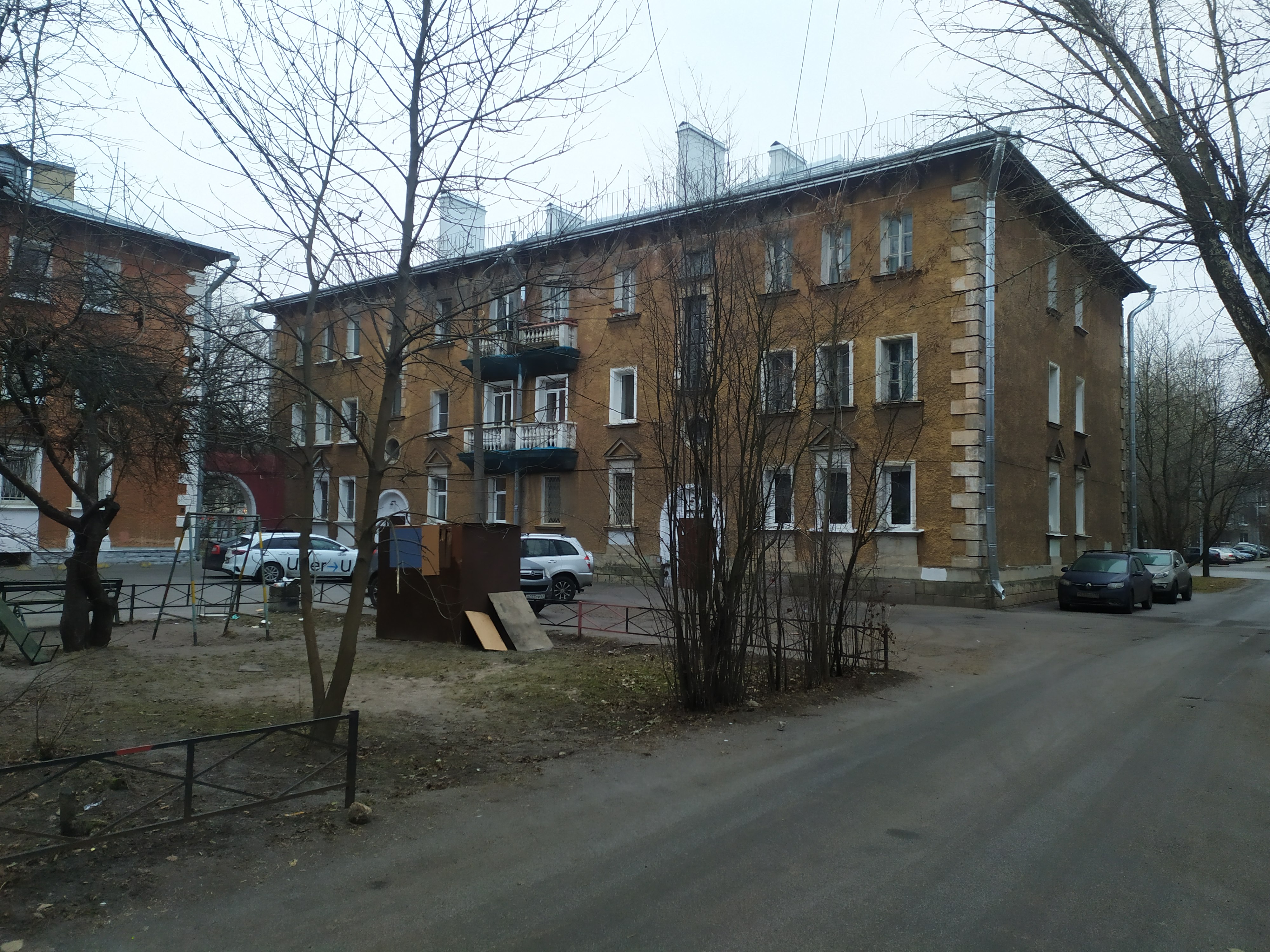 ул. Пограничника Гарькавого 21к1
