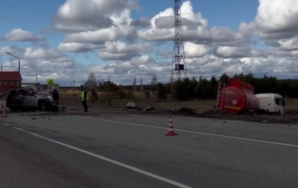 Смертельное ДТП на трассе Пермь — Екатеринбург: погибли женщина и ребёнок