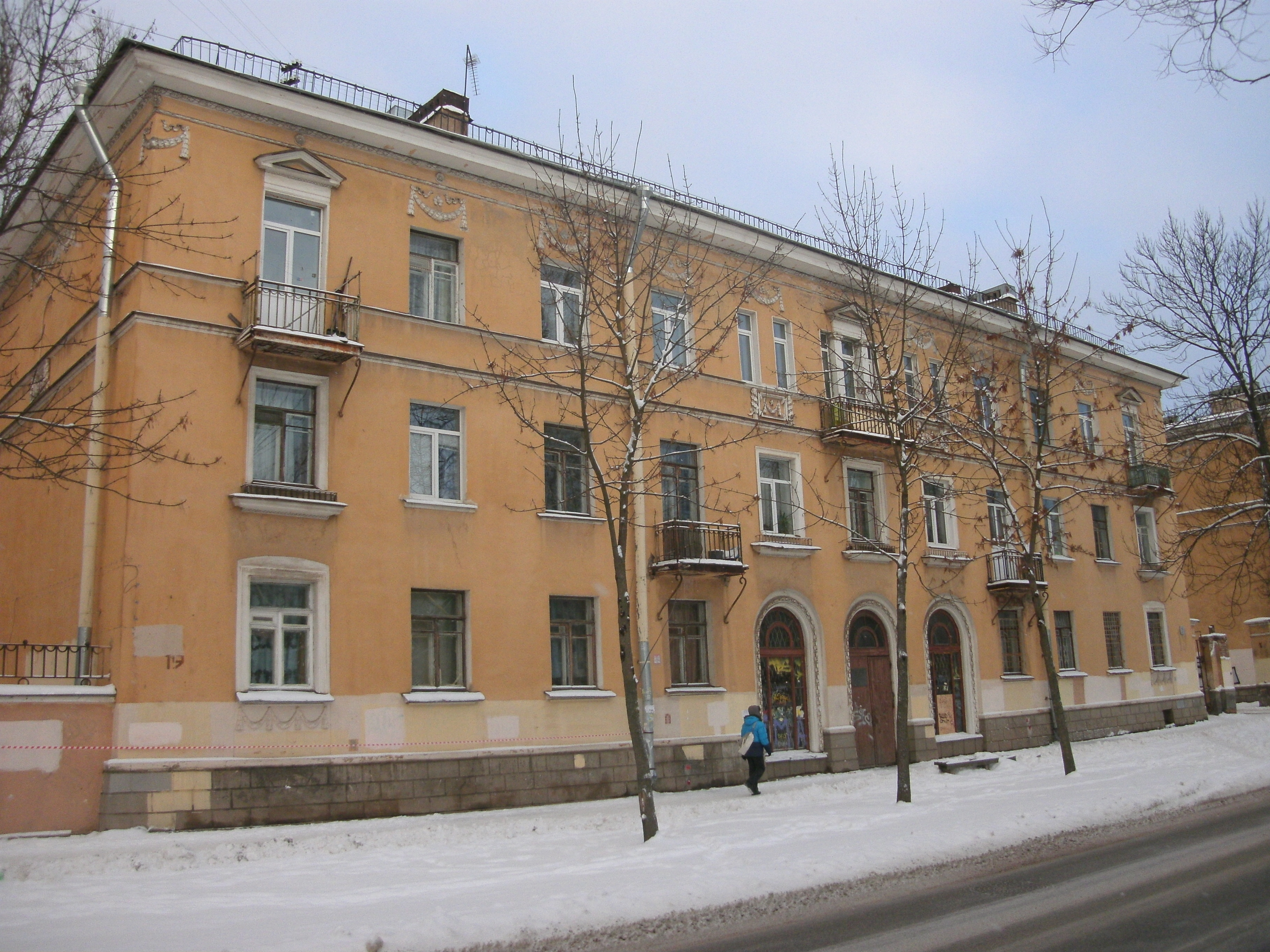 Колпино, Стахановская 19к1_2.JPG