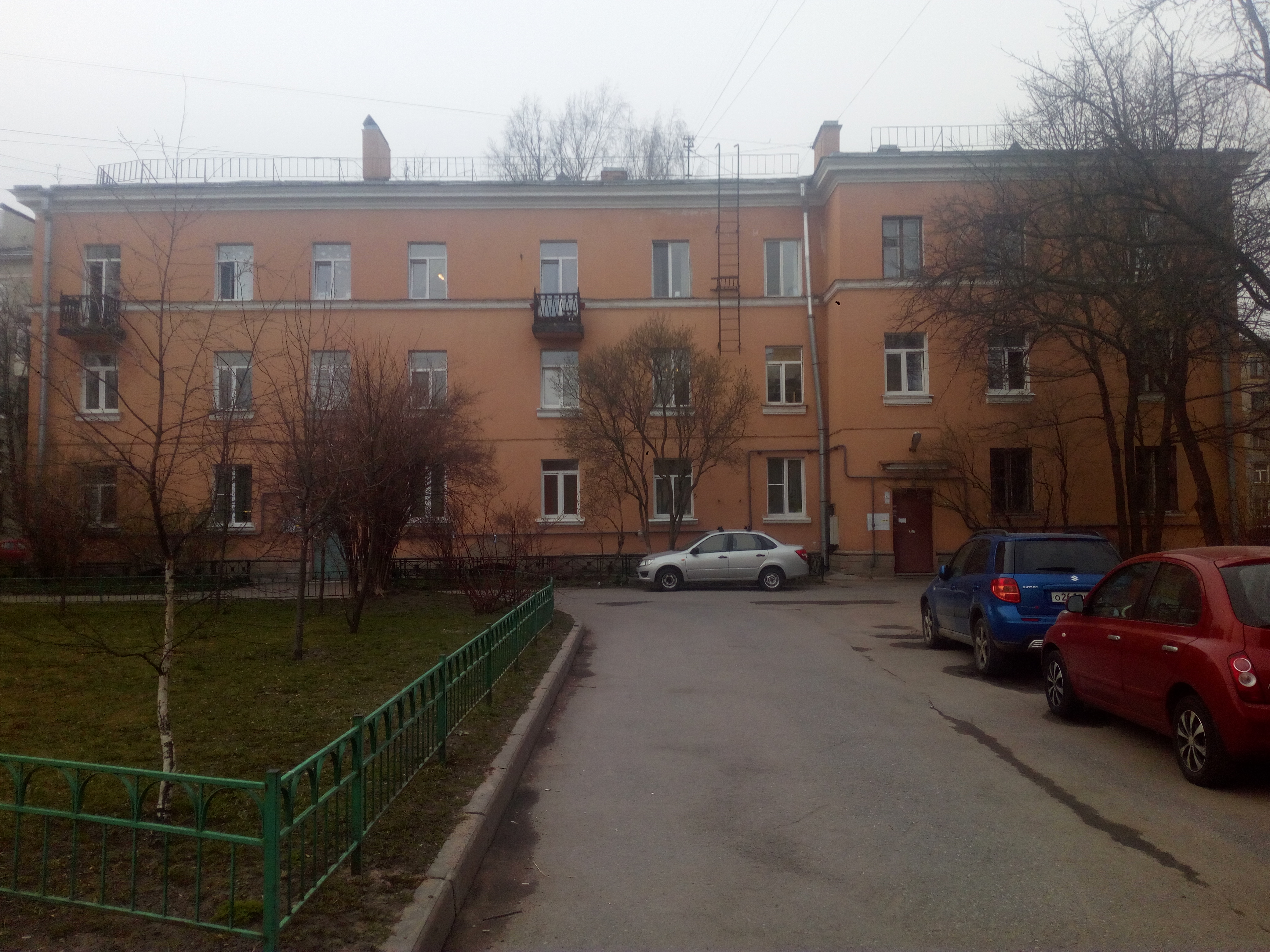 Синявинская 13к1_2.jpg