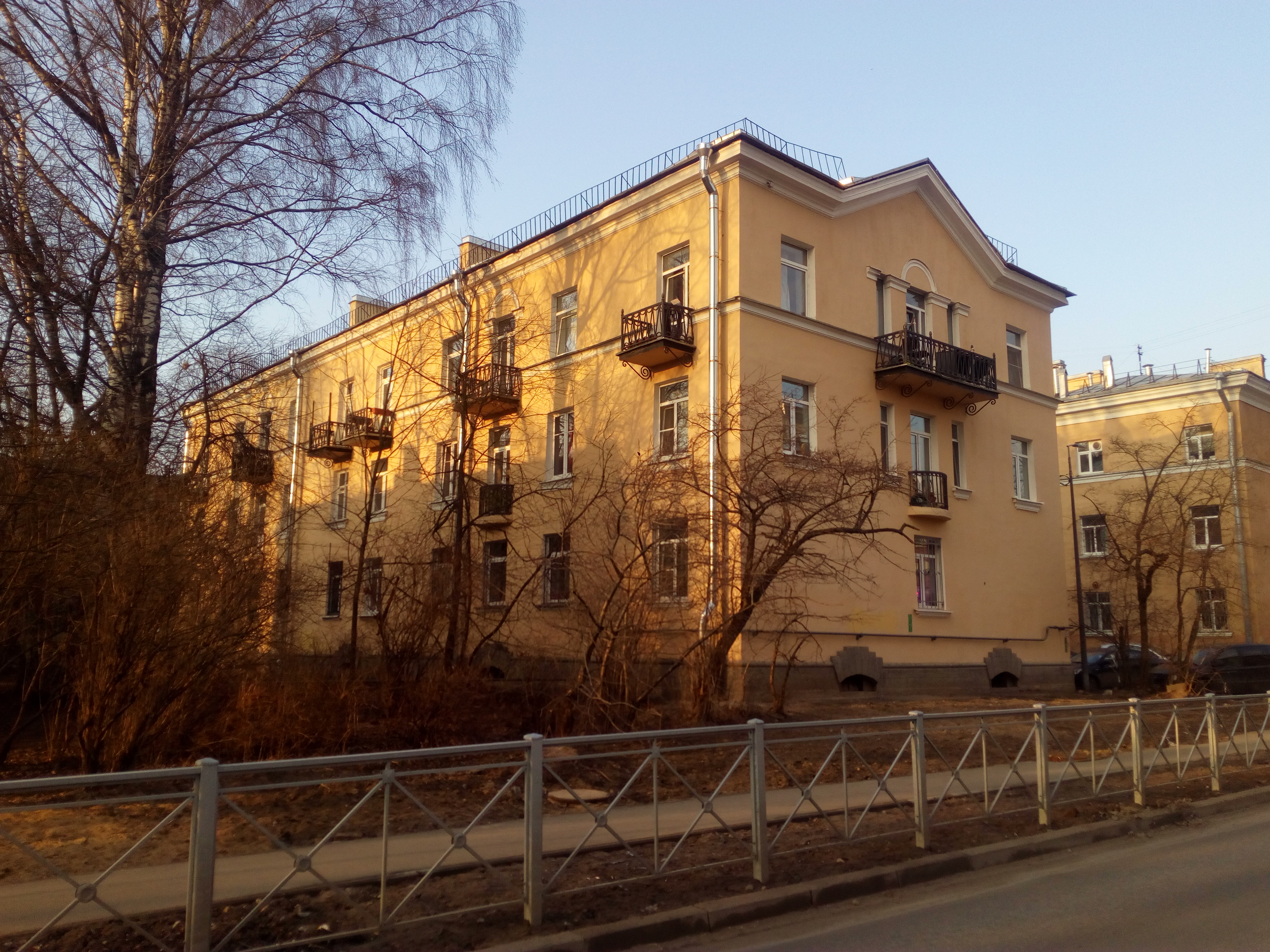 пр. Энгельса, 44к2
