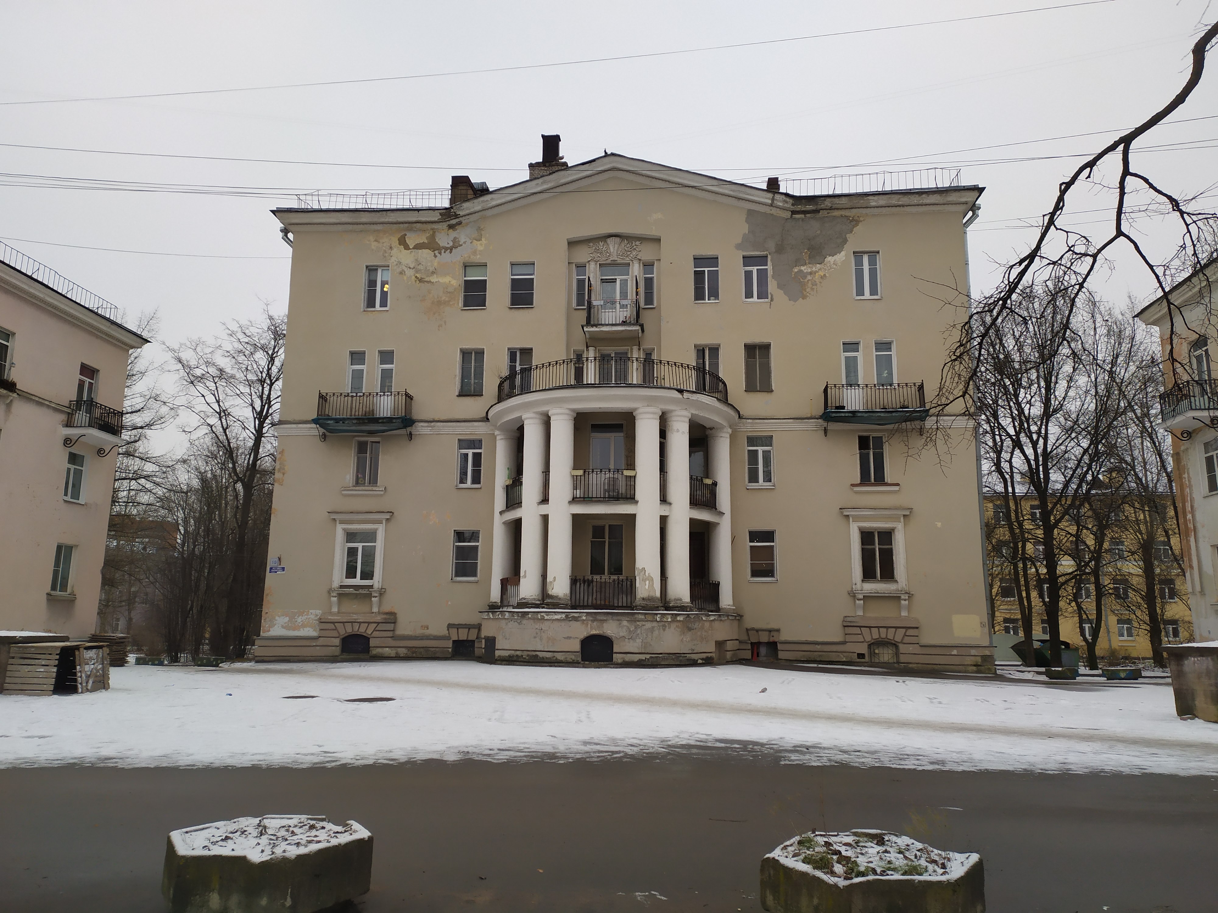Лётчика Пилютова 10_3.JPG