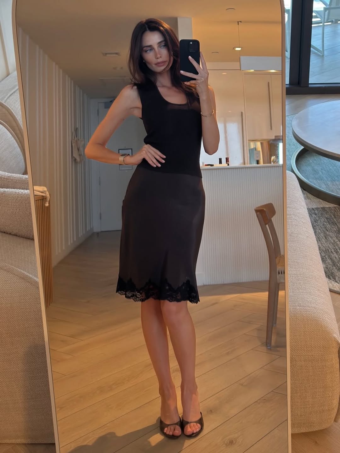 32a646caad7d46ba72a914663ebc70b7.jpg