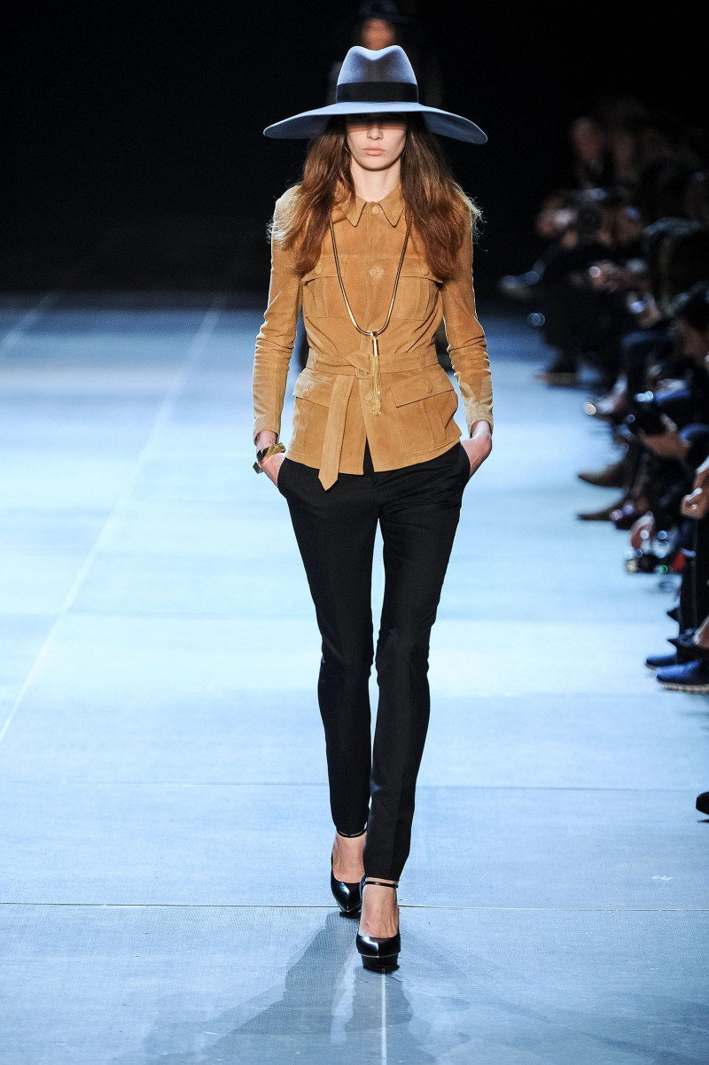 saint_laurent_wss13_119-resp2400v.jpg
