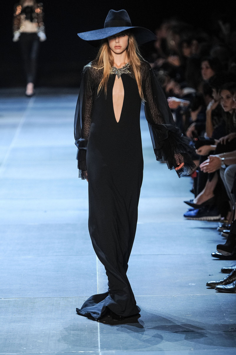 saint_laurent_wss13_194-resp2400v.jpg