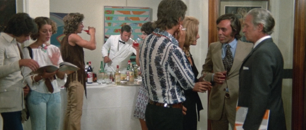 Sem.okrovavlennikh.orkhidei.1972.BDRip-AVC.ExKinoRay.mkv_snapshot_00.07.54.185.png