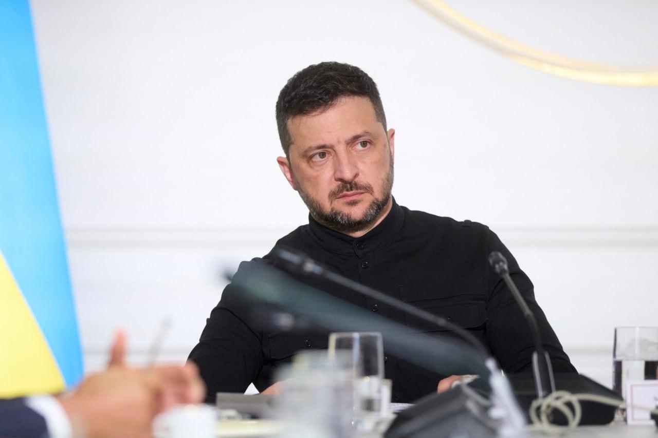 Зеленский обратился к Путину с предложением о встрече для переговоров