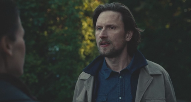 The.Chestnut.Man.S02E02.NF.WEB-DLRip.mp4_snapshot_21.15_[2026.06.07_22.25.58].png