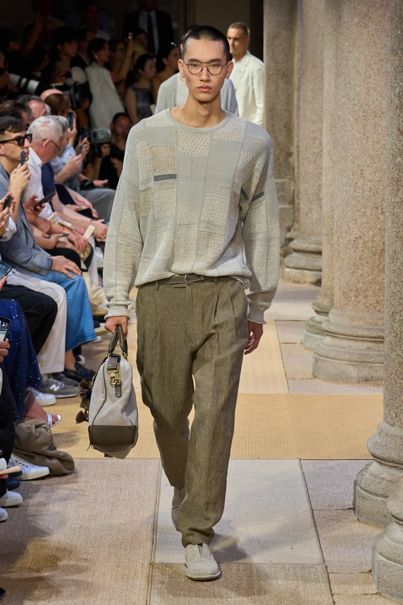 00076-giorgio-armani-spring-2027-menswear-credit-gorunway.webp
