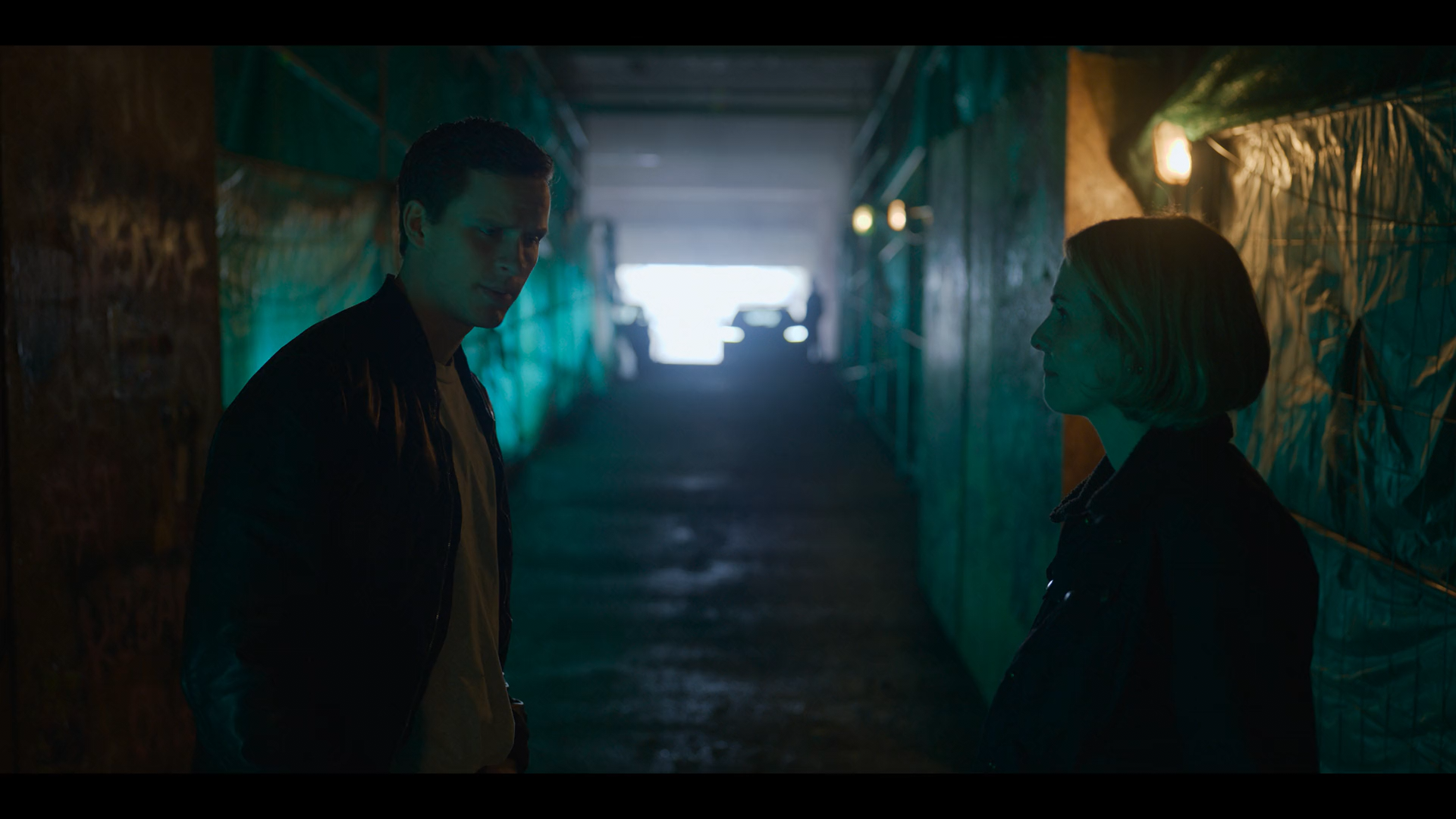 Young.Wallander.S02E01.Episode.1.1080p.WEB-DL.264-TEPES.(BaibaKo.tv).mkv_snapshot_22.14.360.png