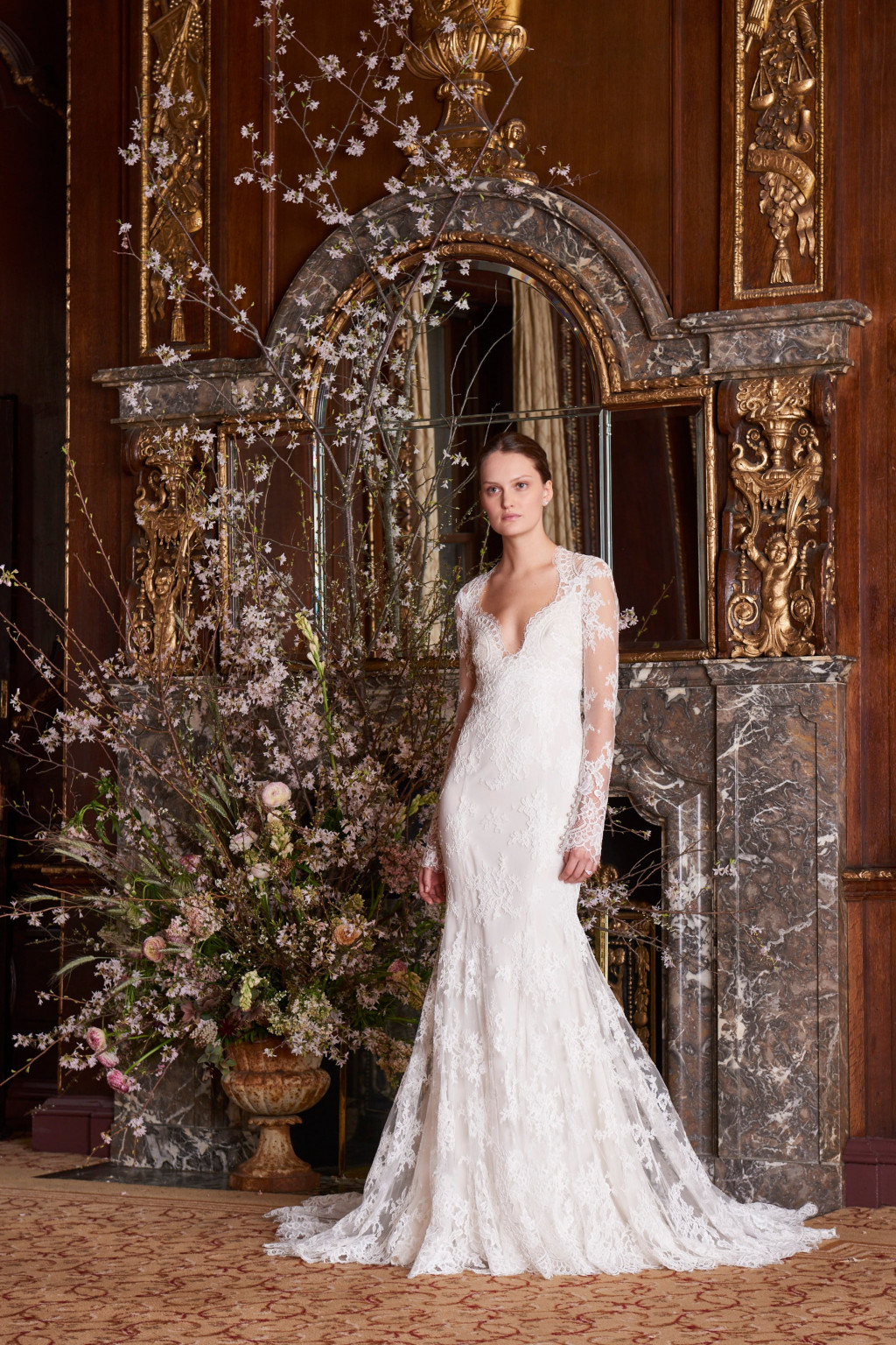 019-MoniqueLhuillier_Spring_2019_Bridal_Look_19_Haven.jpg