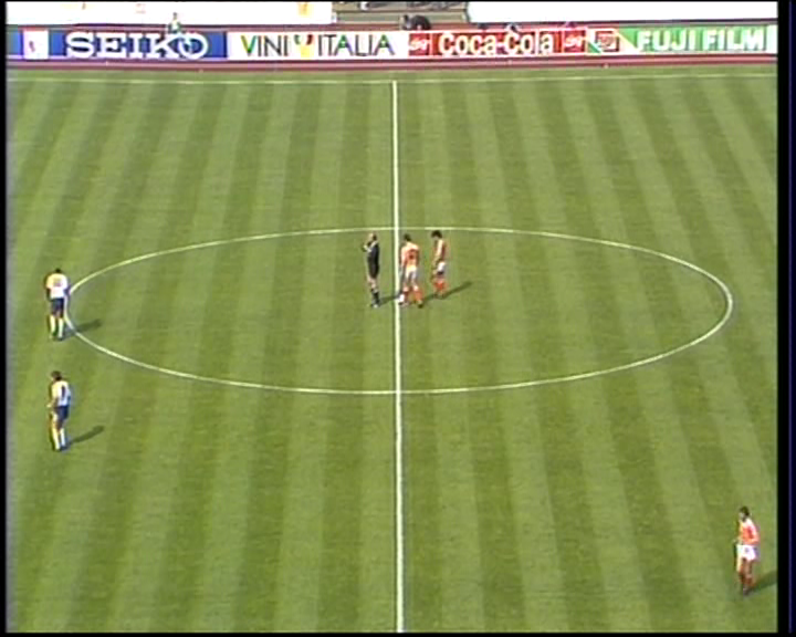 UEFA.Euro.1988.06.15.ENG-NED.576p25.EN.mkv_000540920.png
