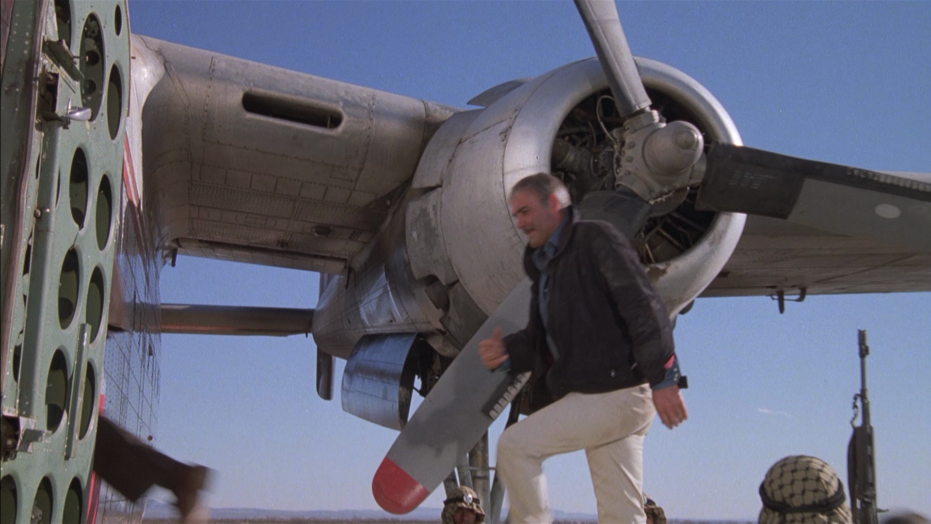 Wrong.Is.Right.1982.Imprint.BDRemux.1080p.mkv_20260704_154420.362.png