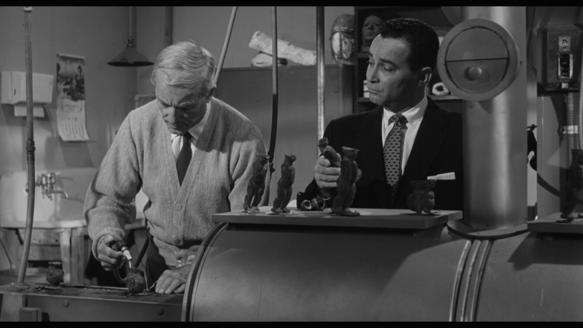 Attack.of.the.Puppet.People.1958.Shout.Factory.BDRemux.1080p.mkv_20260705_113212.880.png