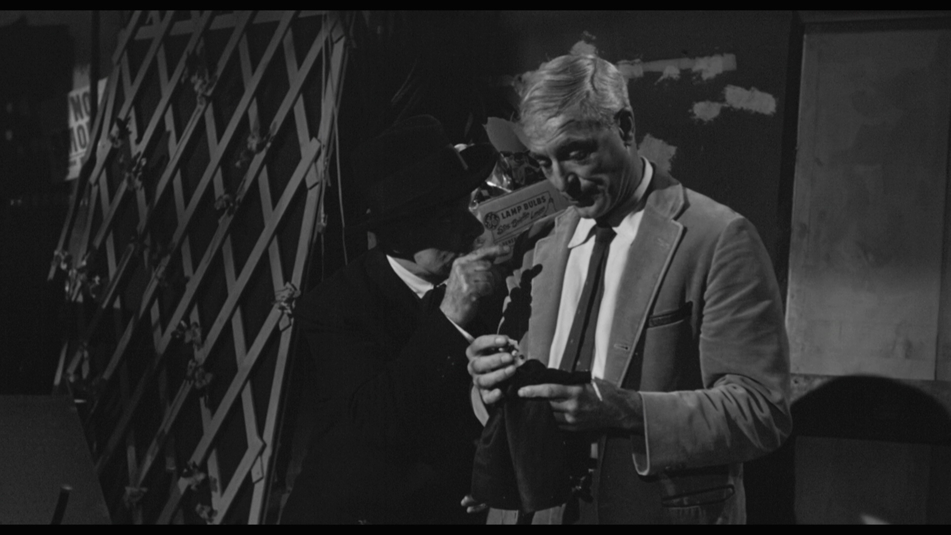 Attack.of.the.Puppet.People.1958.Shout.Factory.BDRemux.1080p.mkv_20260705_113159.030.png