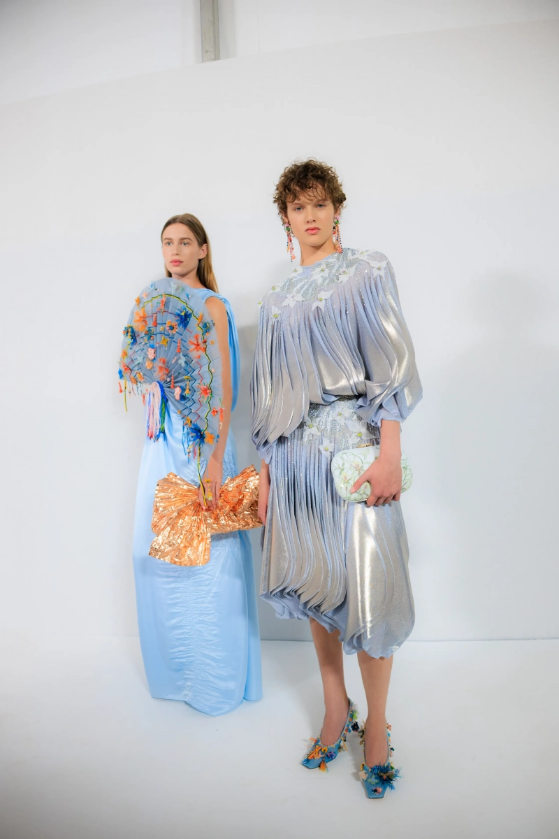 dior_pariscouturess27_backstage_acielle_26.webp