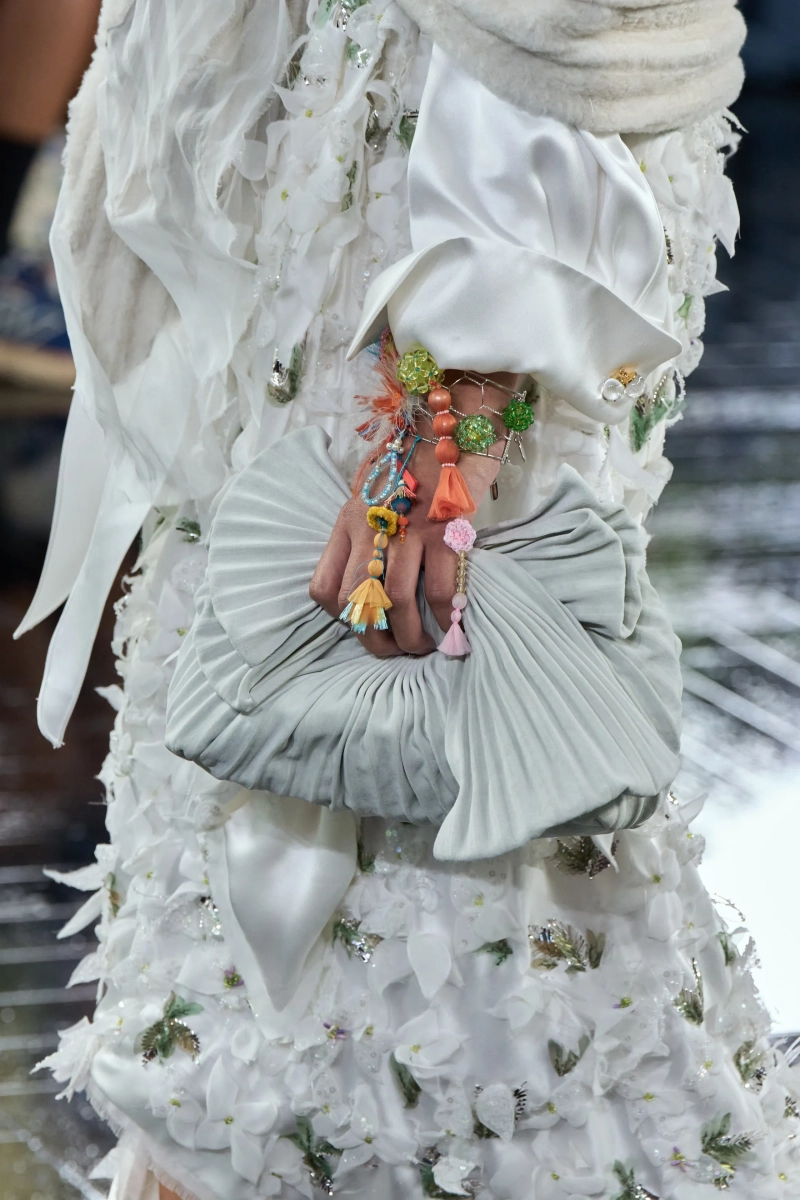00114-christian-dior-fall-2026-couture-details-credit-gorunway.webp