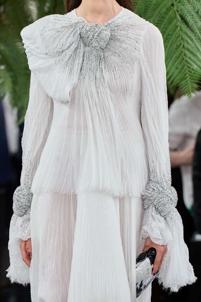 00060-christian-dior-fall-2026-couture-details-credit-gorunway.webp