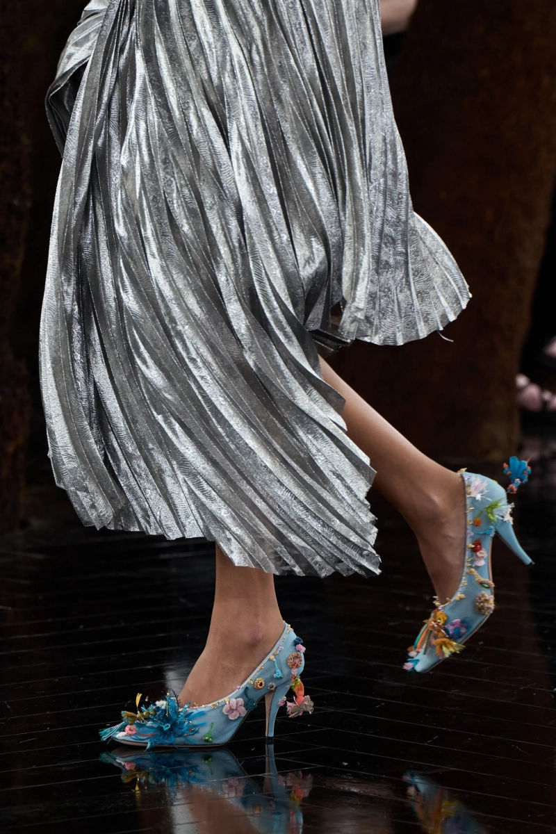 00022-christian-dior-fall-2026-couture-details-credit-gorunway.webp