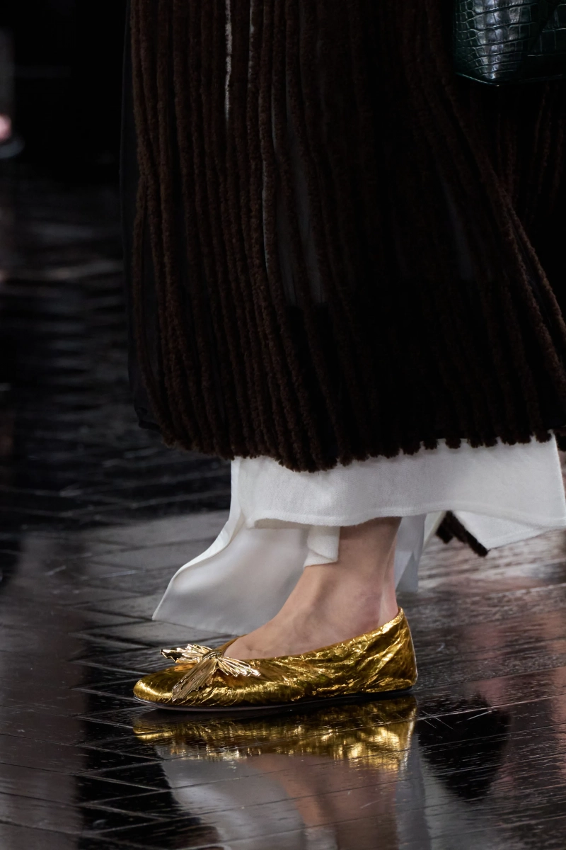 00050-christian-dior-fall-2026-couture-details-credit-gorunway.webp