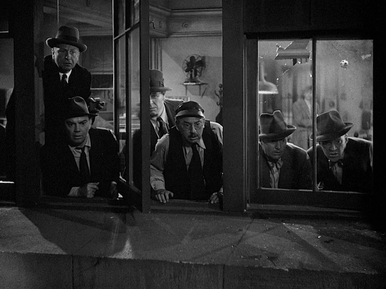 Его девушка Пятница.1940.BDRip AVC msltel.mkv_snapshot_00.46.22.292.jpg