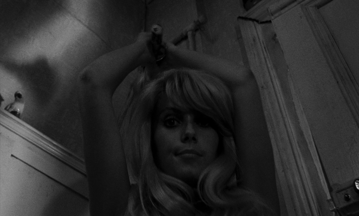 Отвращение.1965.BDRip 720p msltel.mkv_snapshot_01.09.51.081.jpg